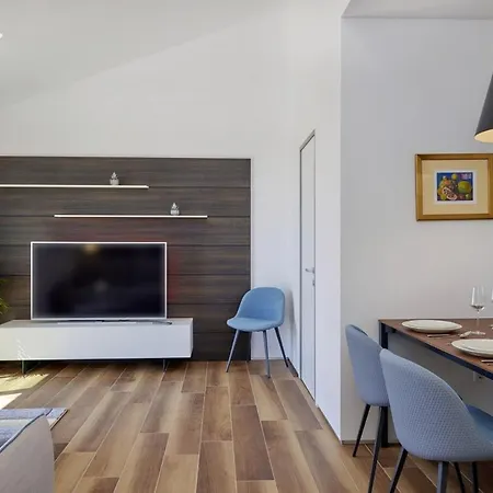 Plavo Sidro In - Istrien 4* Medulin
